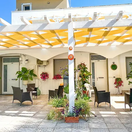 A Casa Di Pietro Uno Semesterbostad Leporano