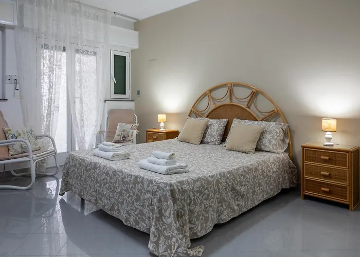 A Casa Di Pietro Uno Feriehus *